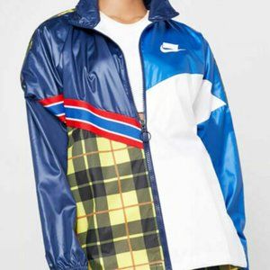 Nike Sportswear Multicolor Plaid Woven Jacket Wome